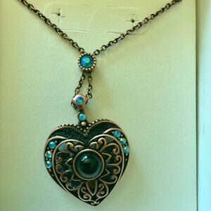 Liz Claiborne Villager Necklace Black Heart Pendant with Gold Detail